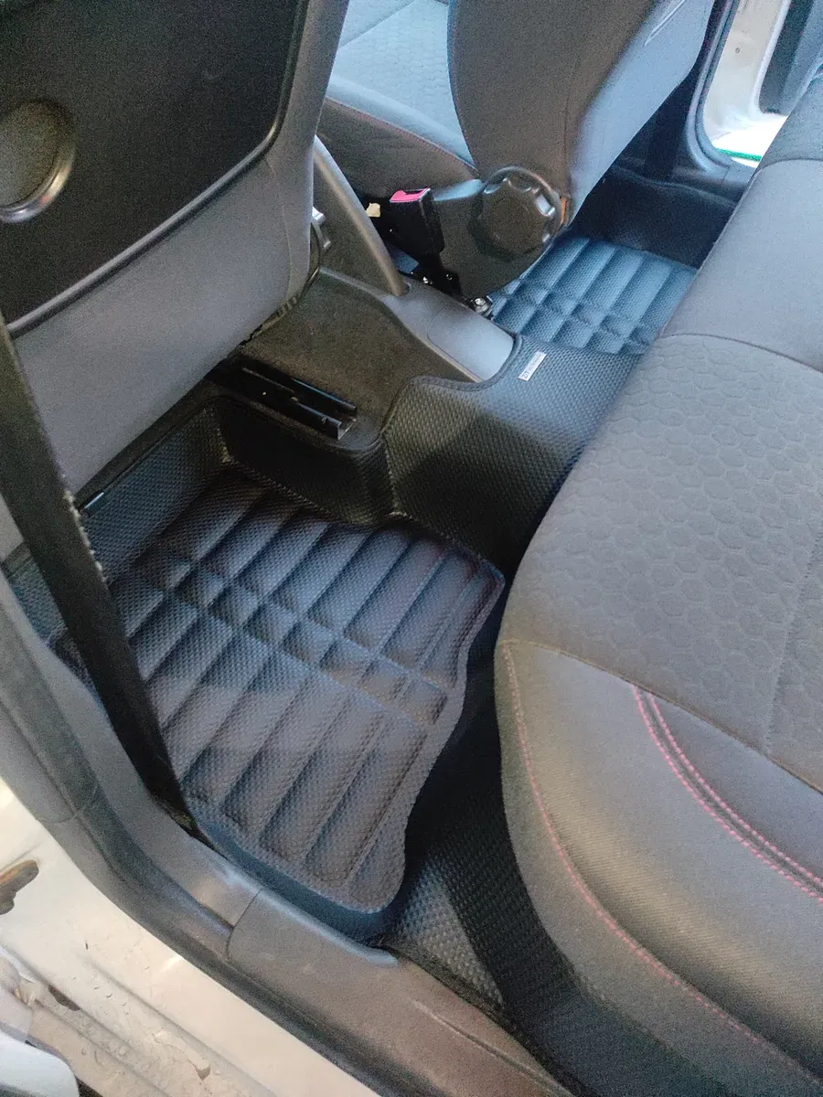 Tapete dianteiro do passageiro